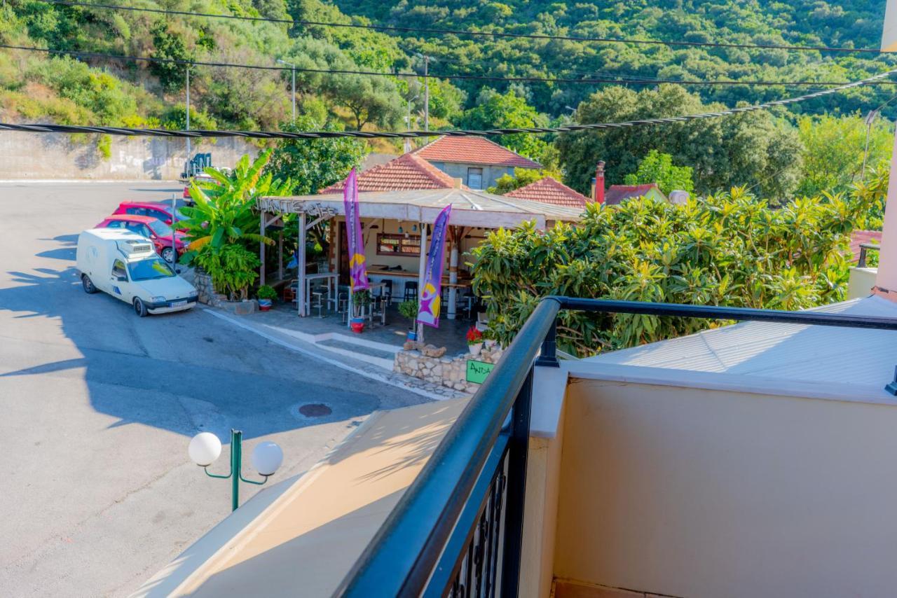 Valsamis Villa Apartments Poros  Exteriér fotografie