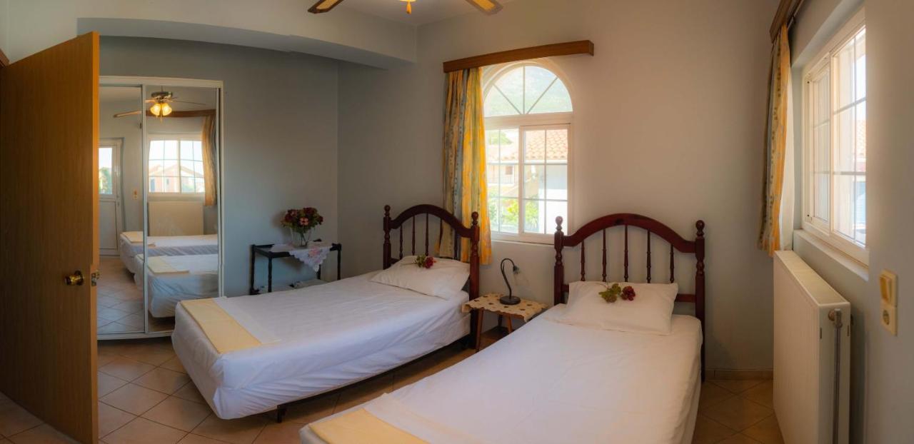 Valsamis Villa Apartments Poros  Exteriér fotografie